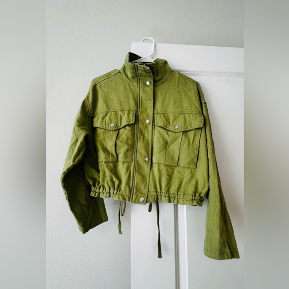 Vigoss Utility Jacket in Olive - Picture 2 of 8